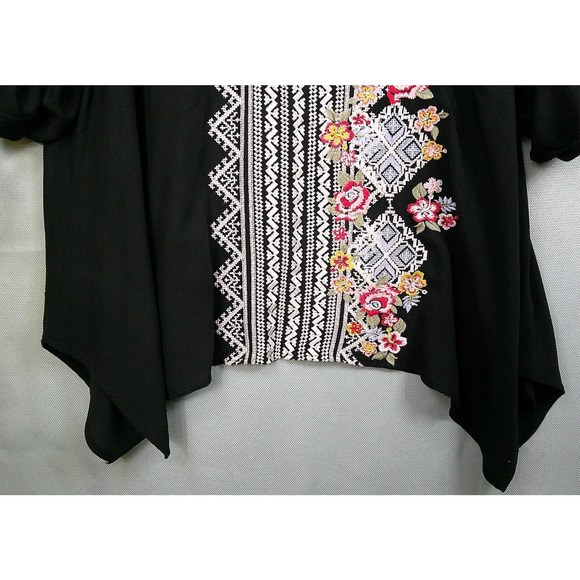 April Sky BOHO Chic Black Floral Embroidered Blouse/Top-Women's 1X - Picture 7 of 11